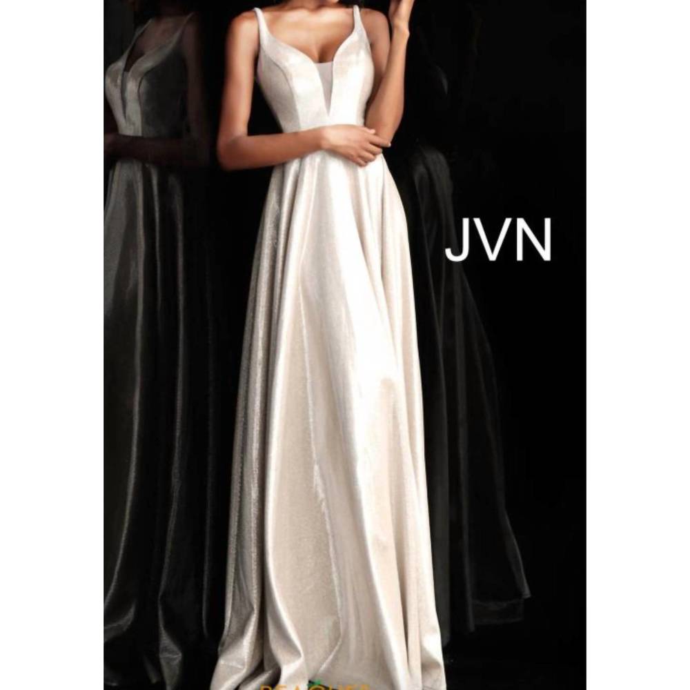 NEW JOVANI ball gown in silver with gold tones